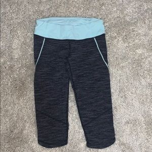 Lululemon crop capri leggings